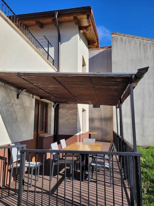 Casa Julio, Bonita Casa Comoda Y Espaciosa, Totalmente Reformada Con Terraza Y Jardin Privado Riezu المظهر الخارجي الصورة