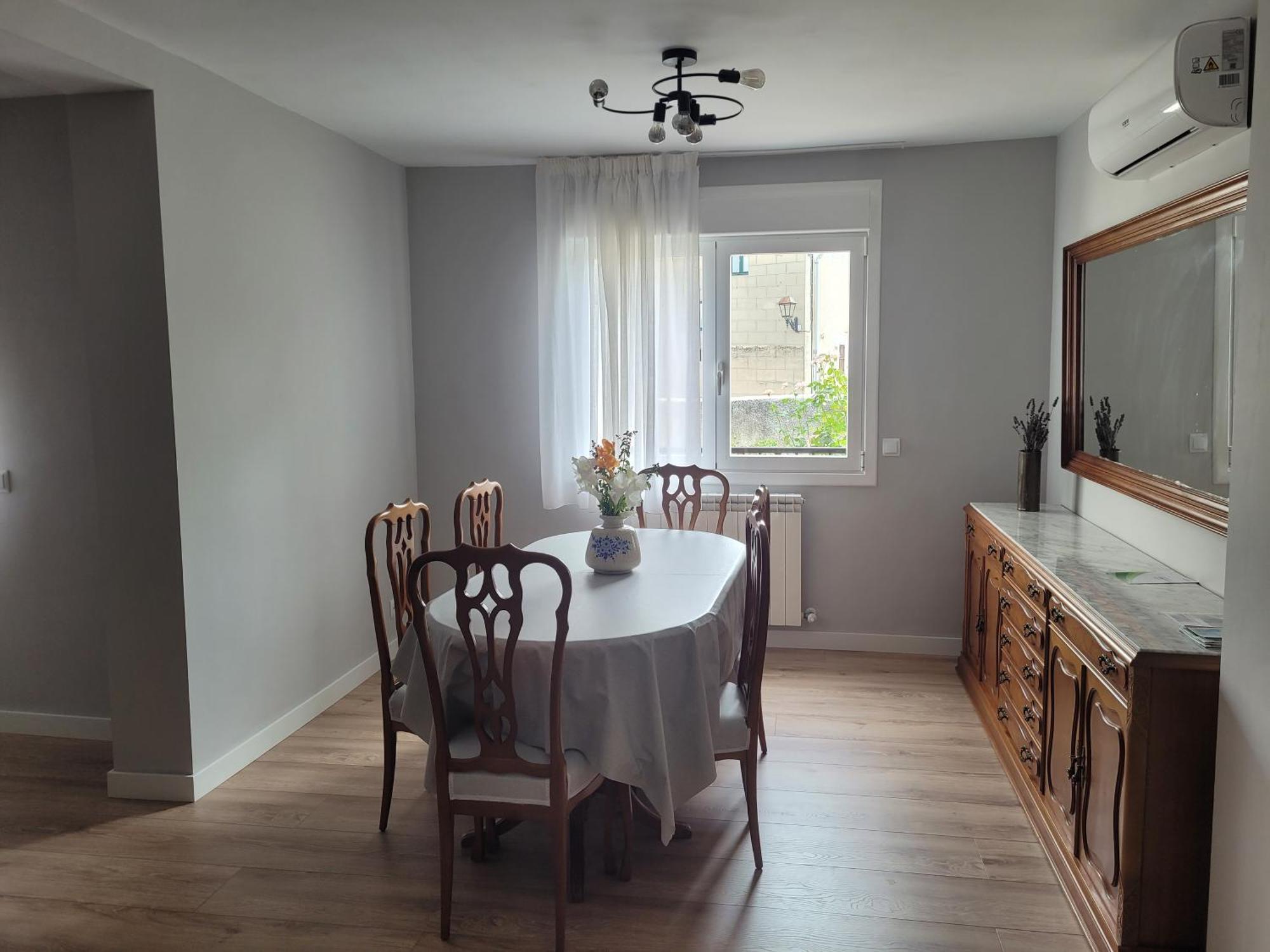 Casa Julio, Bonita Casa Comoda Y Espaciosa, Totalmente Reformada Con Terraza Y Jardin Privado Riezu المظهر الخارجي الصورة
